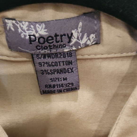 Women's Tan Button-Up Top - Picture 2 of 3